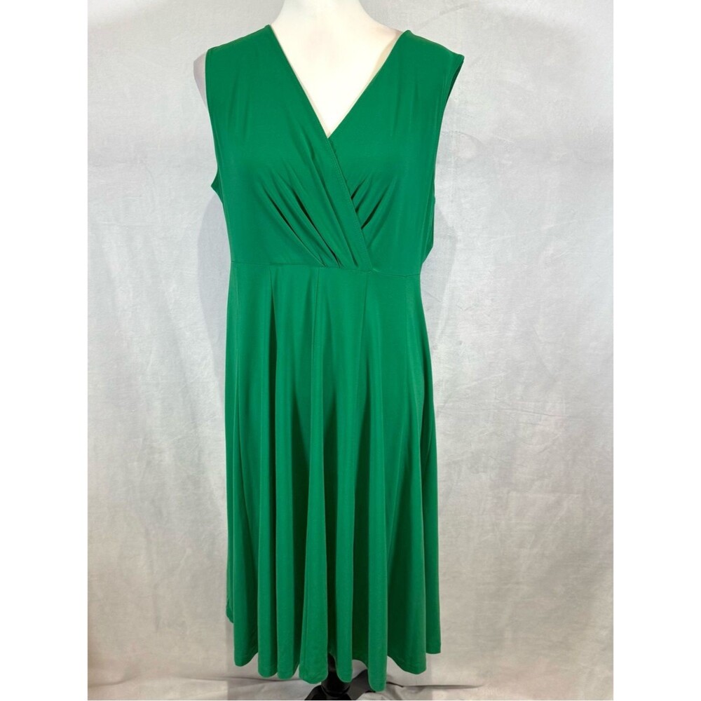 SoHo Apparel Kelly green pleated wrap top midi dress size 12